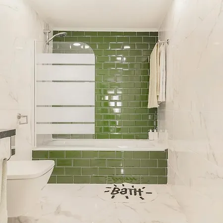 Cosy Duplex House In Downtown Semesterbostad