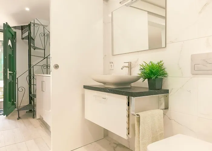 Cosy Duplex House In Downtown * Lissabon